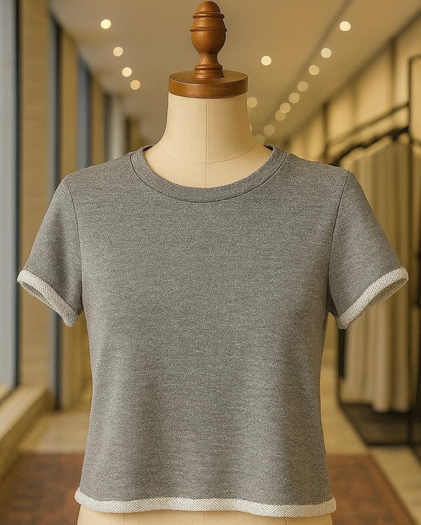 Gray Sweatshirt Ray Tee