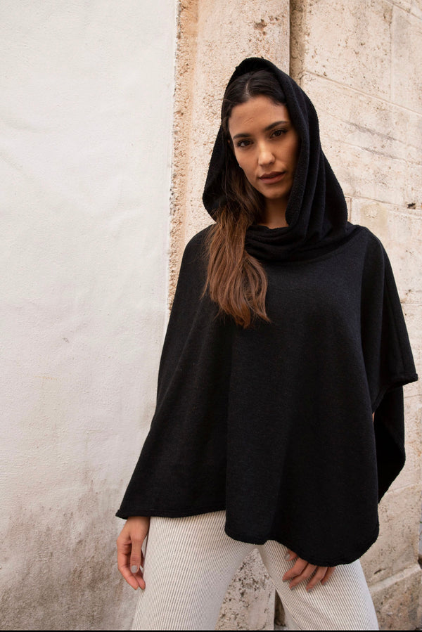 Black Ultra Lux Hoodie Ponch